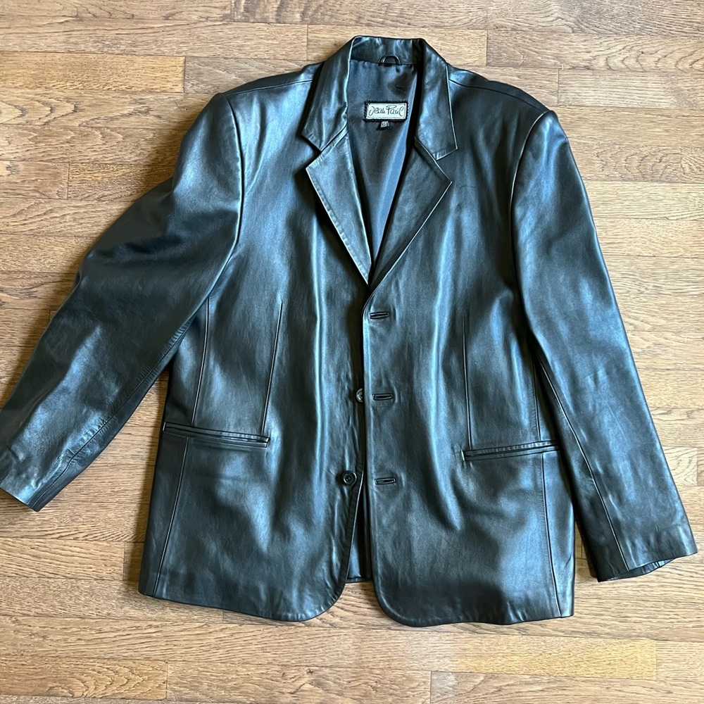 Men’s genuine leather jacket